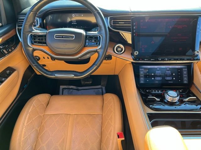 Used 2022 Jeep Grand Wagoneer Series III w/ Flexible Seating Group image 20