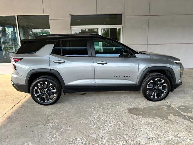 New 2026 Chevrolet Equinox RS image 6