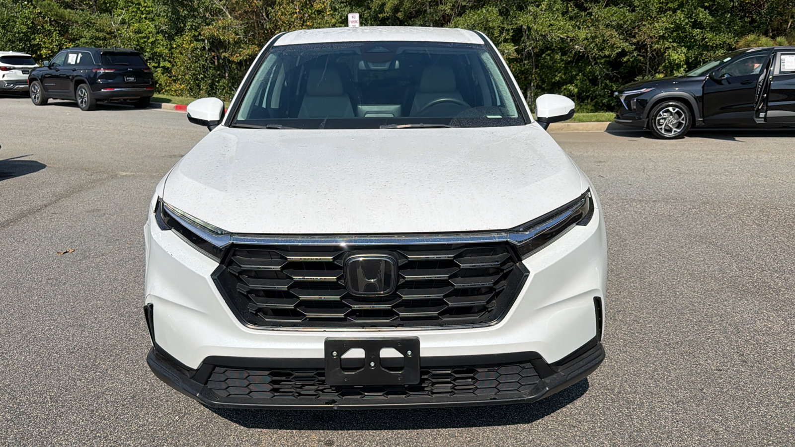 Used 2024 Honda CR-V LX image 3
