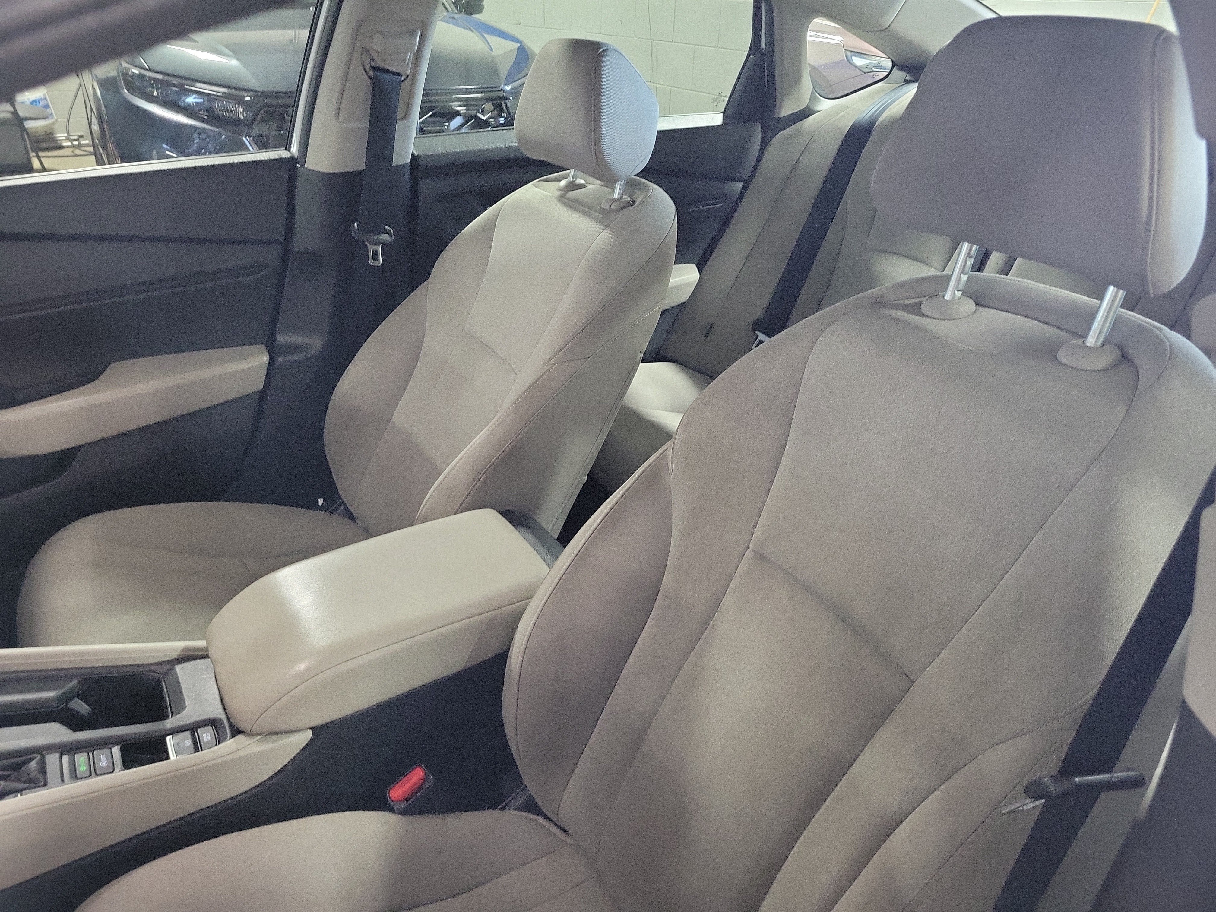 Used 2023 Honda Accord EX image 16