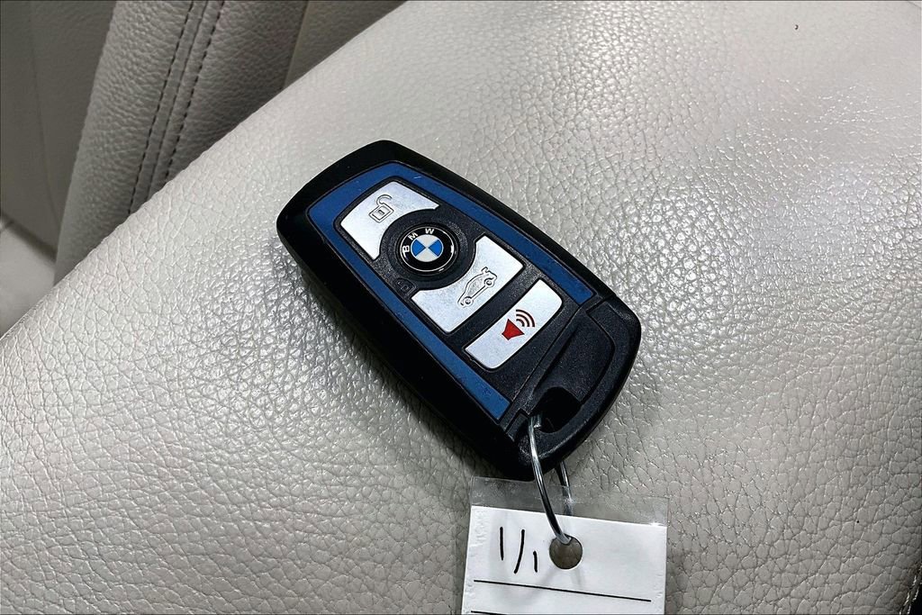 Used 2016 BMW 428i Convertible image 13