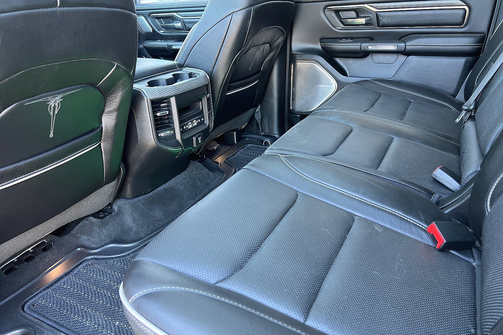 Used 2021 RAM 1500 Limited image 12