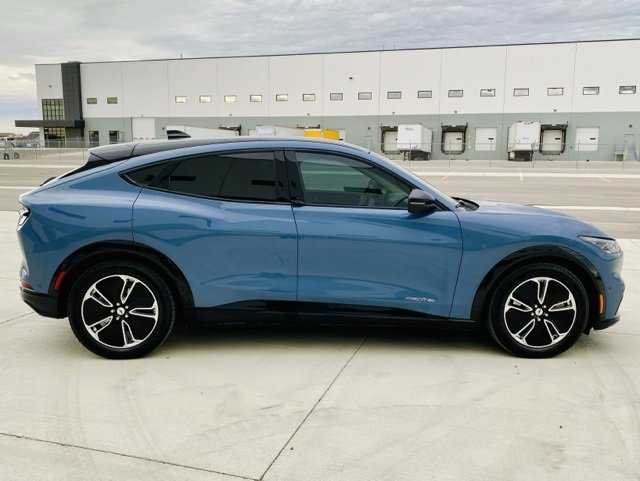 Used 2023 Ford Mustang Mach-E Premium image 4