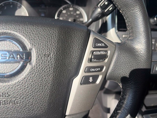 Used 2020 Nissan Titan SV w/ SV Convenience Package RWD image 20