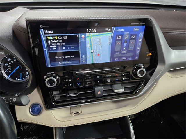 Used 2020 Toyota Highlander Limited Platinum image 31