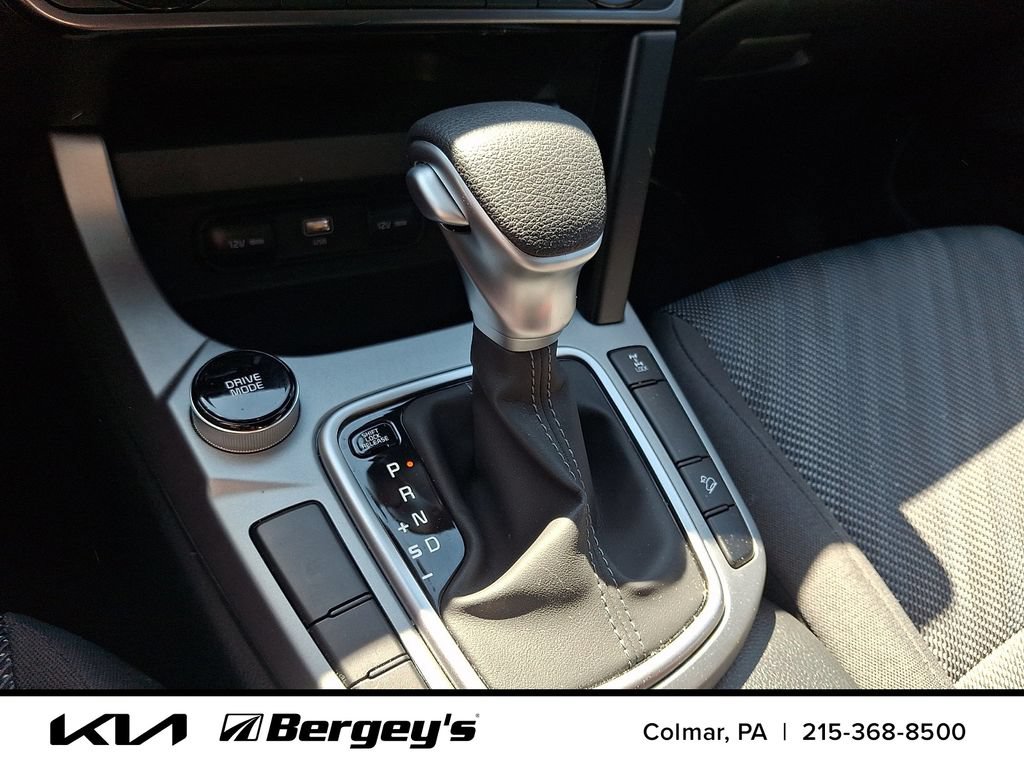 Certified 2026 Kia Seltos LX AWD/4WD image 17