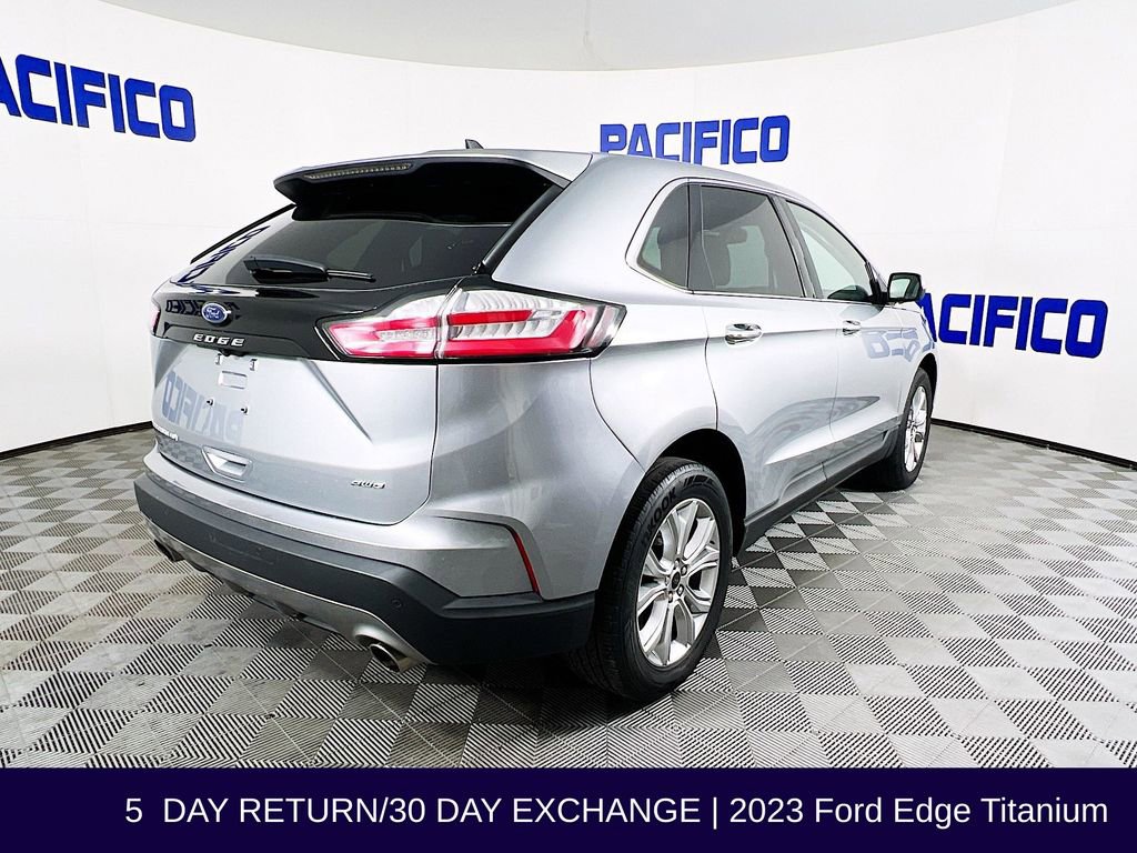Used 2023 Ford Edge Titanium image 8