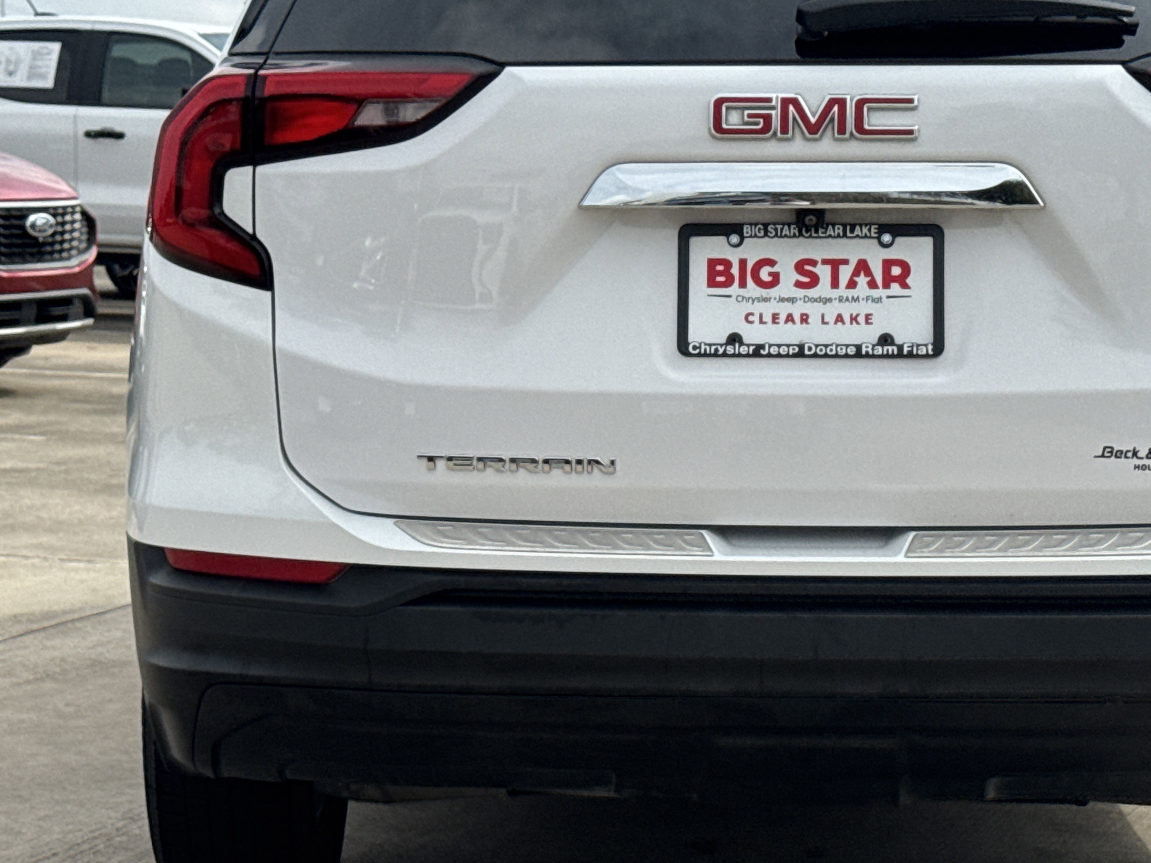 Used 2021 GMC Terrain SLE w/ Driver Convenience Package image 20