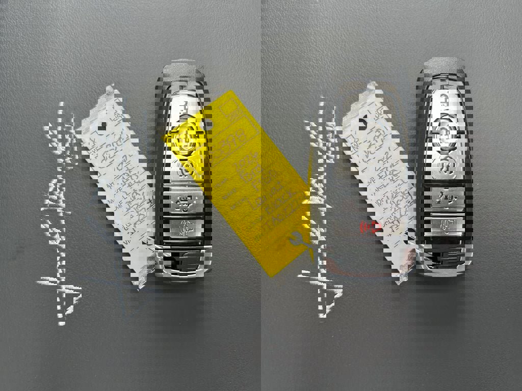 New 2026 Ford F150 Lariat w/ Equipment Group 502A High image 44