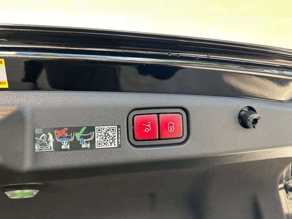 Used 2025 Mercedes-Benz E 350 4MATIC Sedan w/ Winter Package image 41