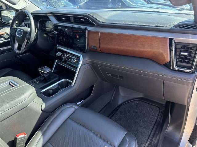 Used 2022 GMC Sierra 1500 Denali w/ Technology Package image 16