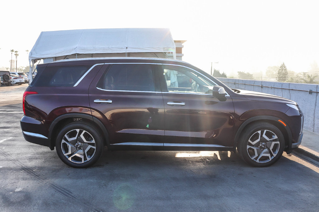 Used 2023 Hyundai Palisade Limited AWD/4WD image 13
