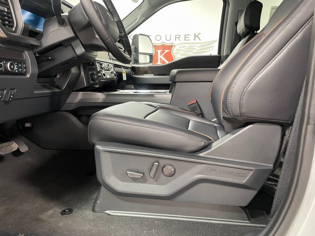 New 2025 Ford F350 Lariat w/ Lariat Ultimate Package image 10