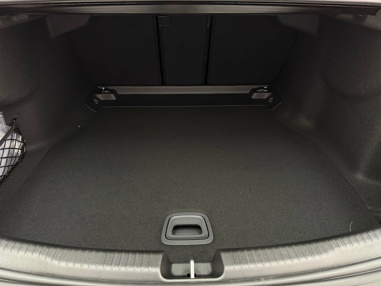 New 2026 Mercedes-Benz C 300 4MATIC Sedan image 21