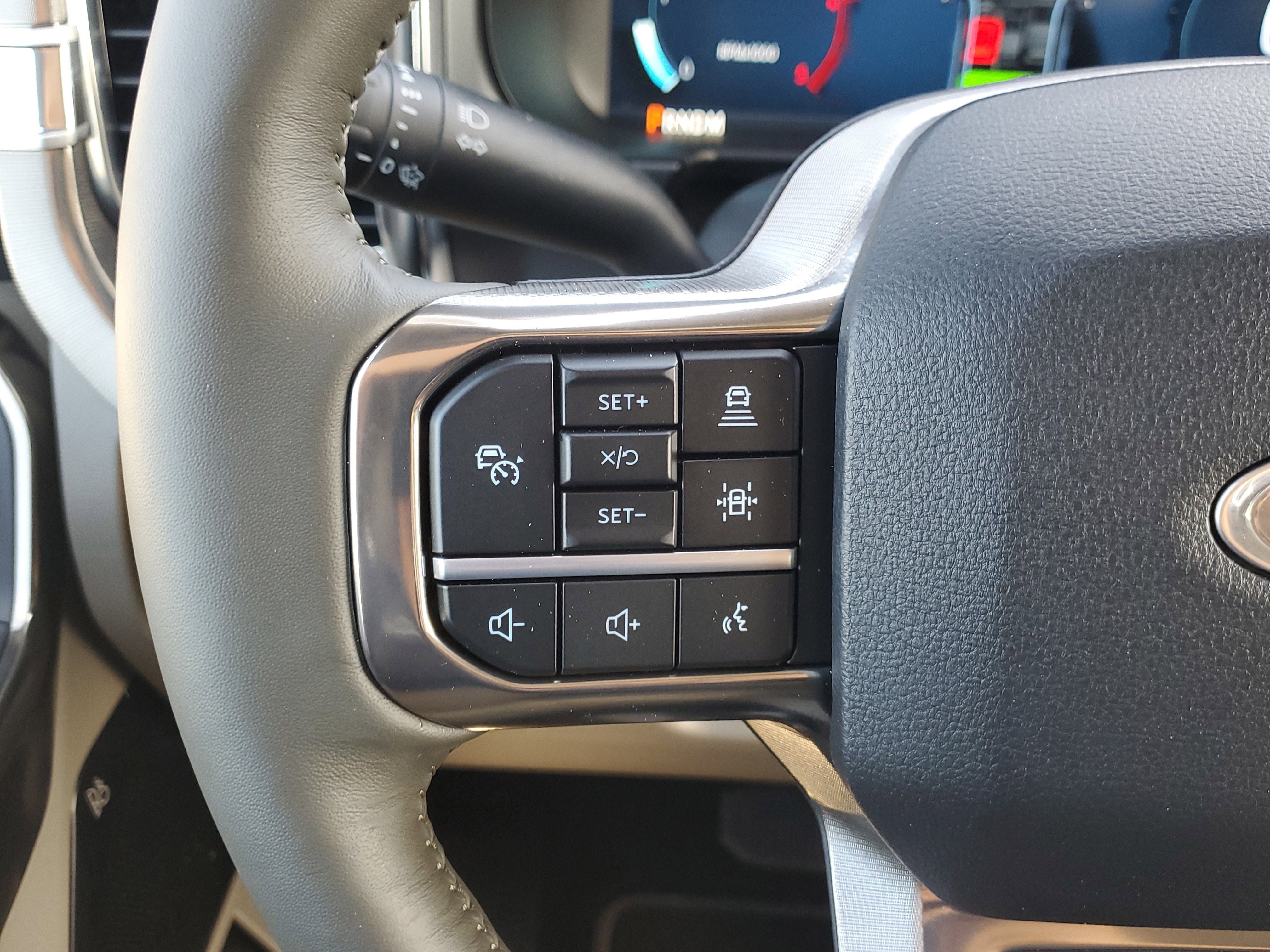 New 2026 Ford F450 Platinum w/ Platinum Plus Package image 20