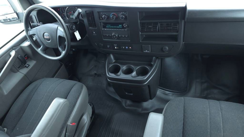 Used 2024 GMC Savana 2500 w/ Driver Convenience Package image 22