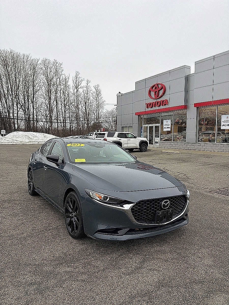 Used 2024 MAZDA MAZDA3 s image 5