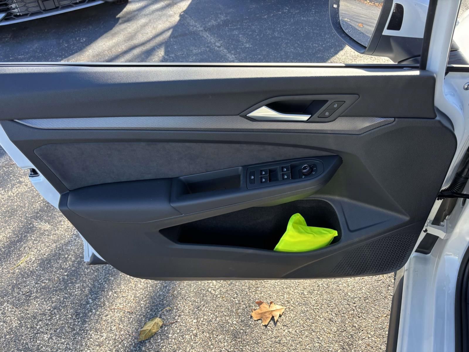 New 2026 Volkswagen GTI SE image 11