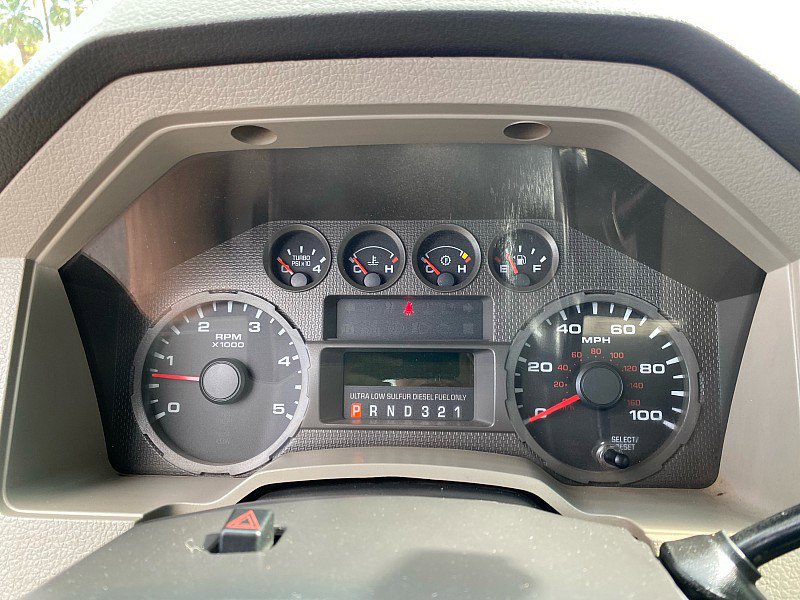 Used 2009 Ford F250 XL image 12