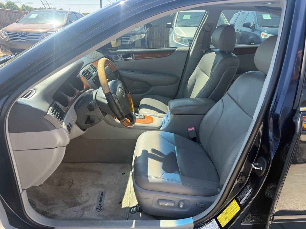 Used 2006 Lexus ES 330 image 10