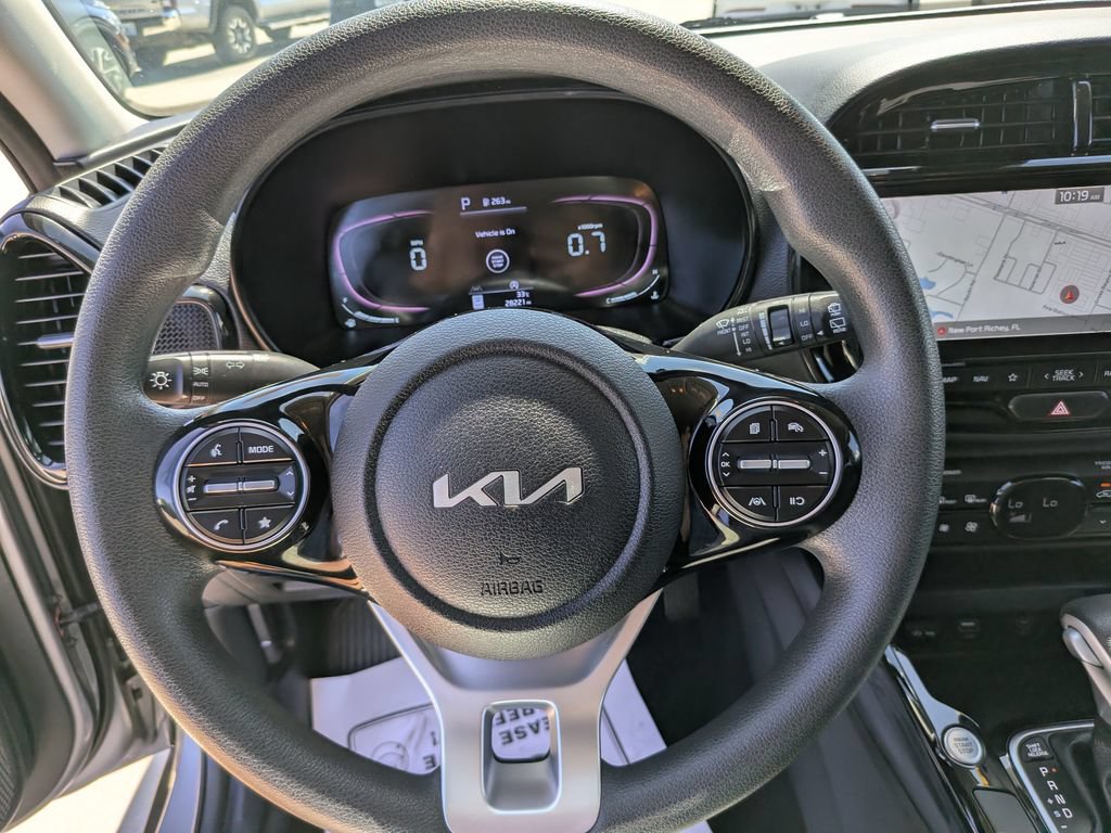 Certified 2023 Kia Soul S FWD image 27