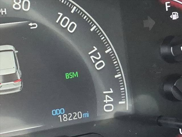 Used 2024 Toyota RAV4 XLE w/ Convenience Package FWD image 11