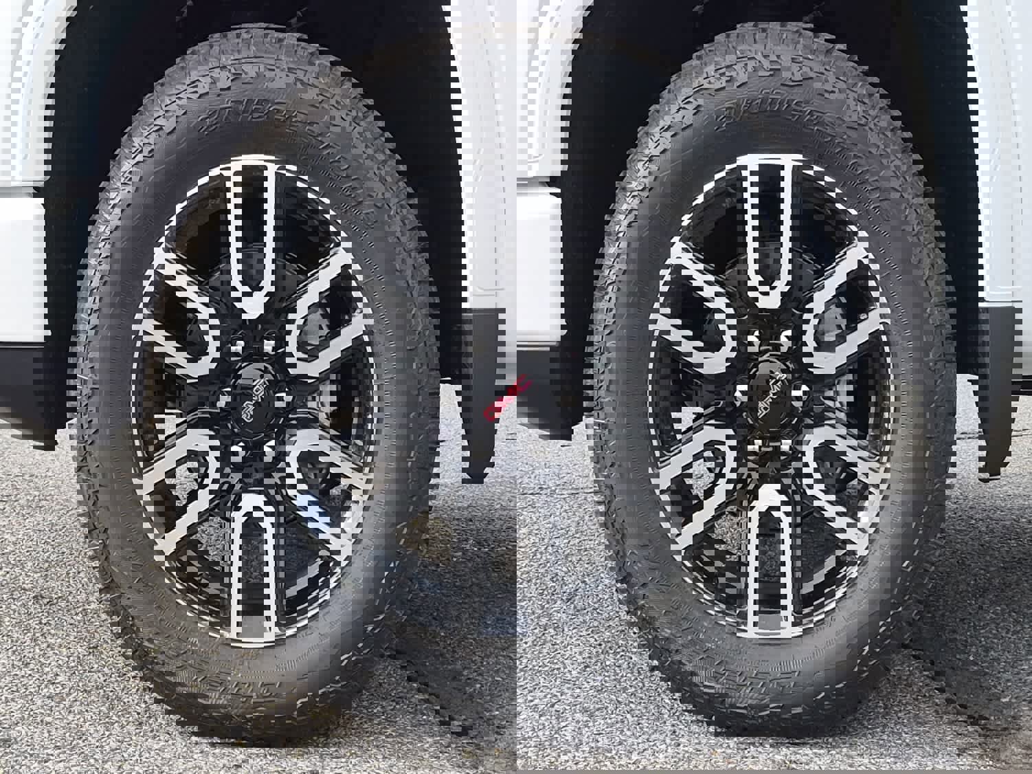 New 2026 GMC Sierra 1500 AT4 w/ Technology Package image 8