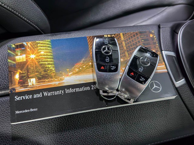 Used 2019 Mercedes-Benz E 300 4MATIC image 46