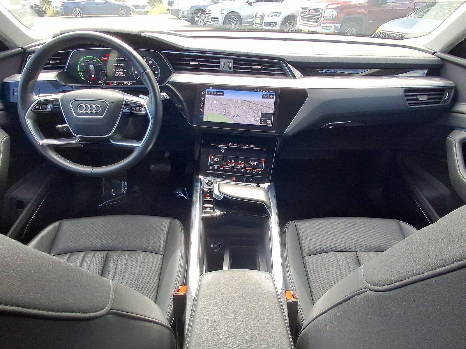 Used 2024 Audi Q8 e-tron Premium Plus w/ Premium Plus Package AWD/4WD image 10