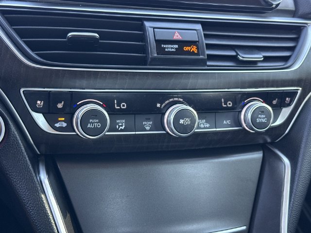 Used 2021 Honda Accord Touring image 24
