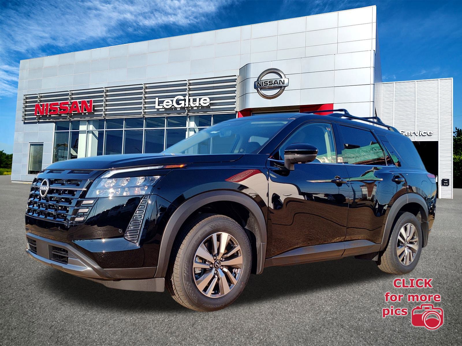 New 2026 Nissan Pathfinder SL FWD video 1