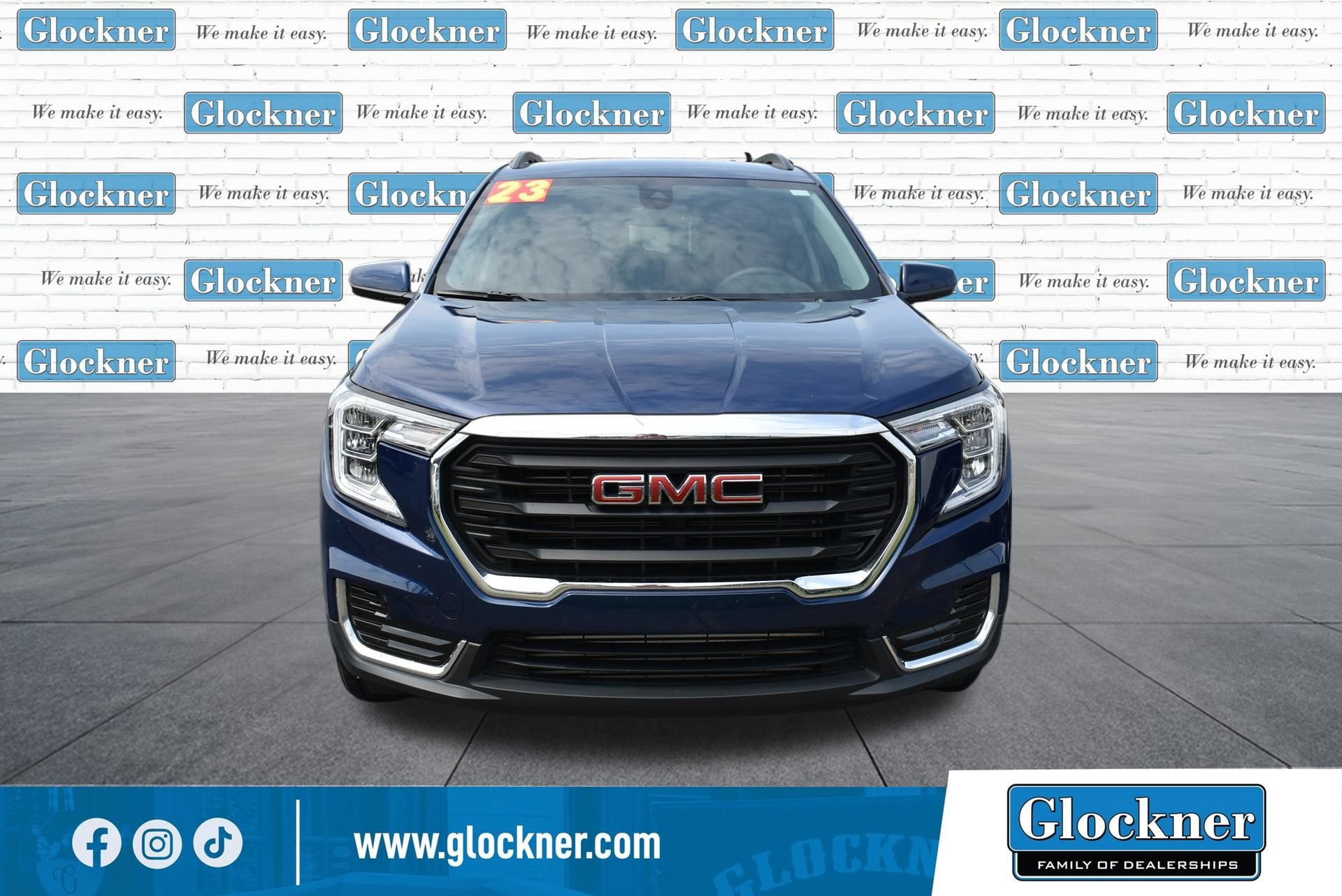 Used 2023 GMC Terrain SLE w/ Driver Convenience Package AWD/4WD image 2