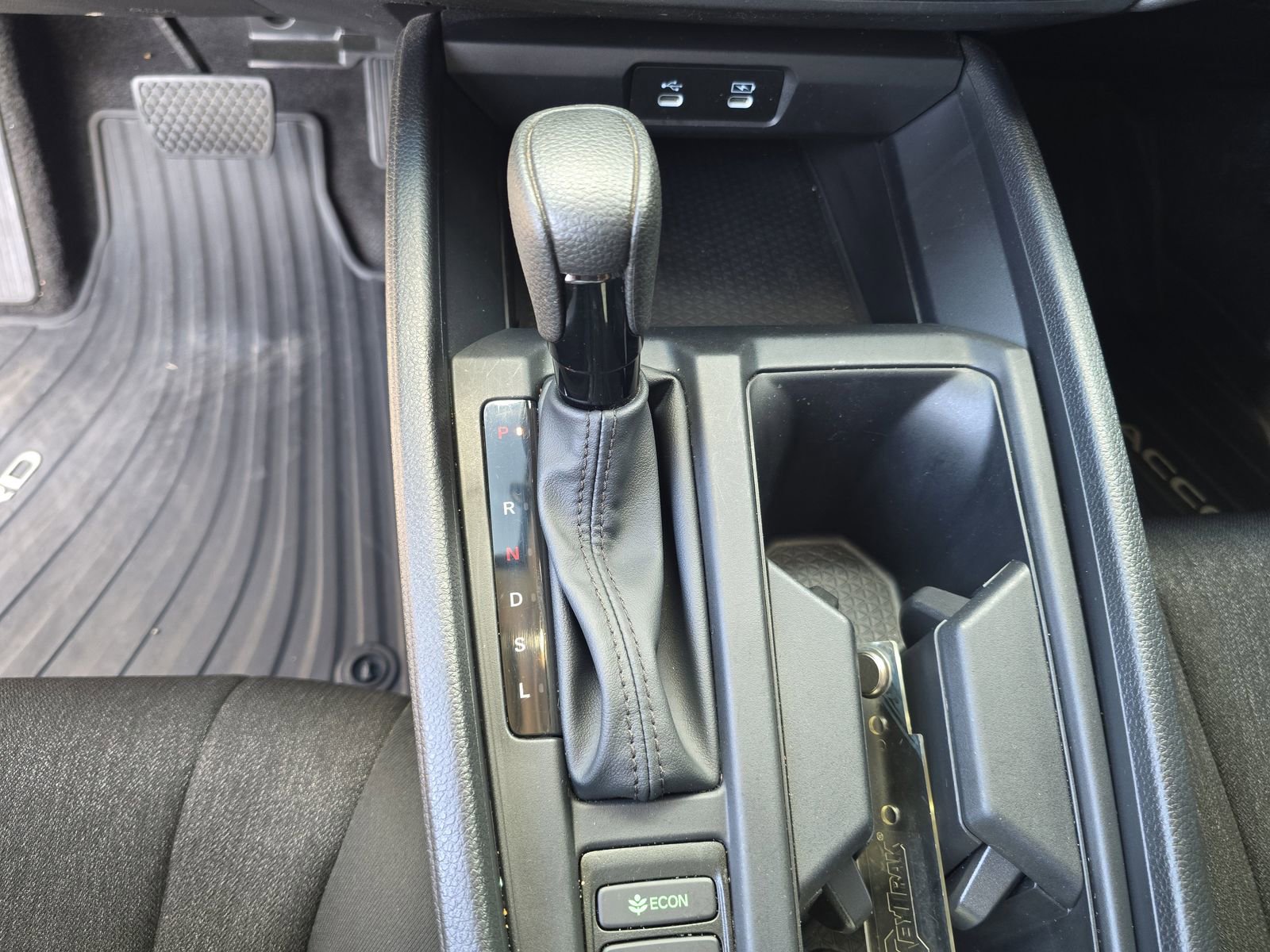 Used 2024 Honda Accord LX image 18