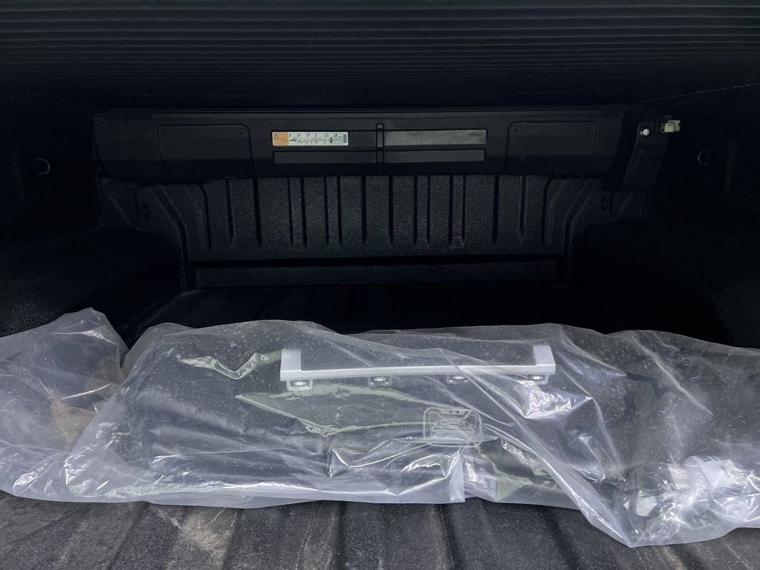 Used 2025 GMC Hummer EV 2X AWD/4WD image 30