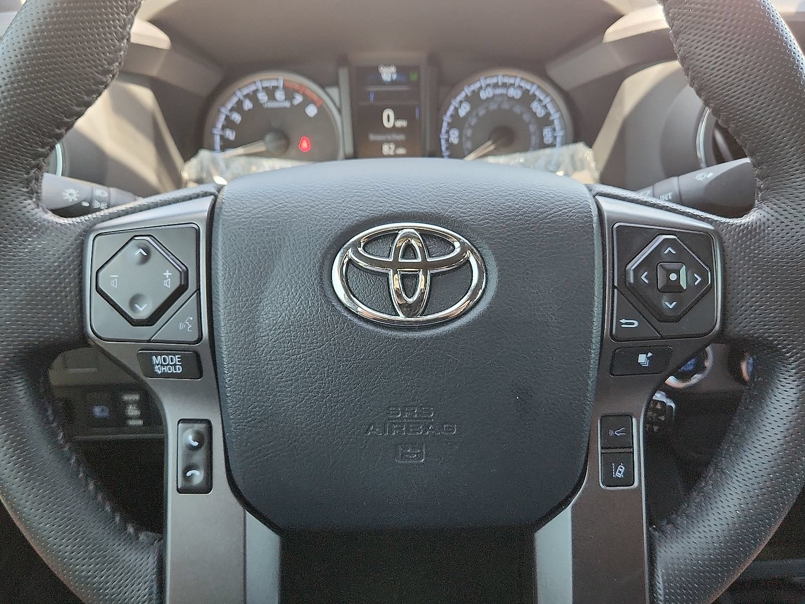 Used 2023 Toyota Tacoma TRD Sport AWD/4WD image 25
