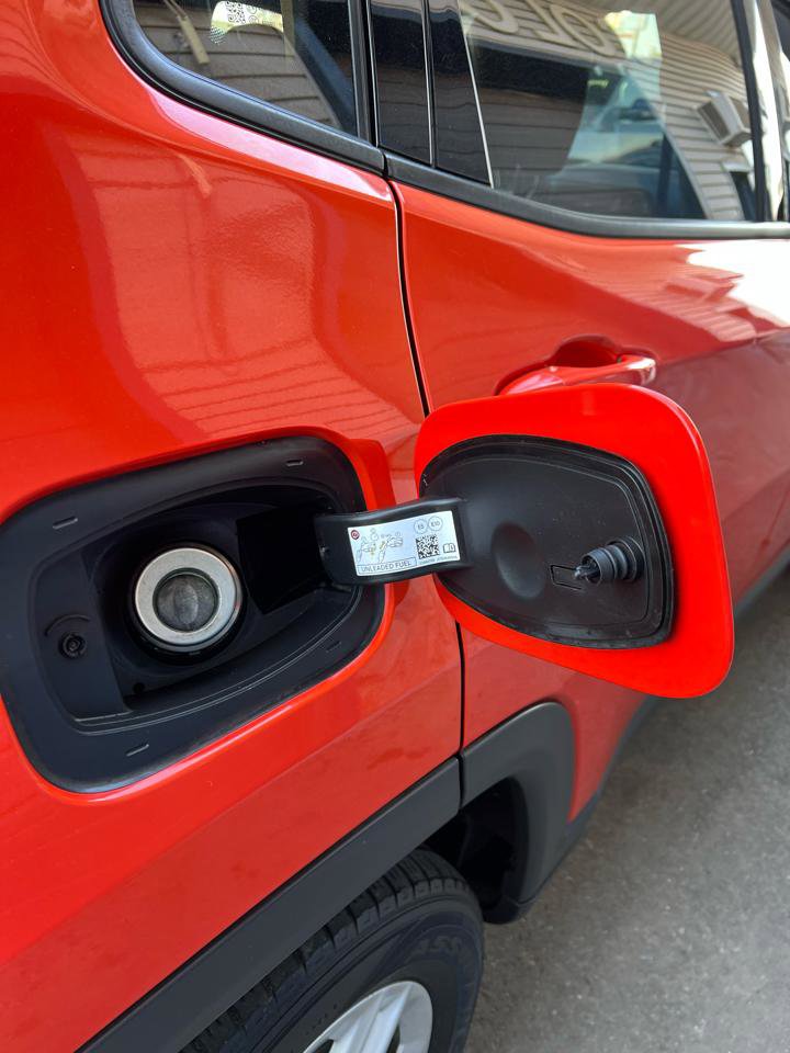 Used 2018 Jeep Compass Sport w/ Tech Group image 19