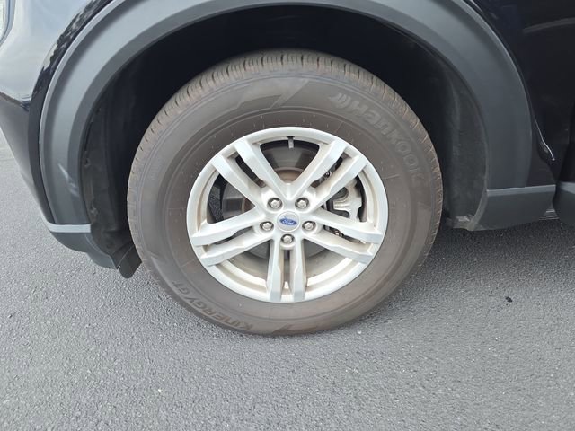 Used 2024 Ford Explorer XLT image 25