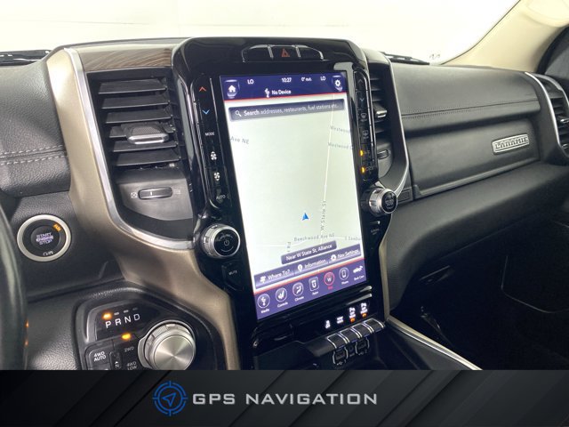 Used 2019 RAM 1500 Laramie AWD/4WD image 3