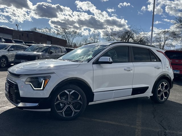 Used 2025 Kia Niro EX Touring FWD image 38