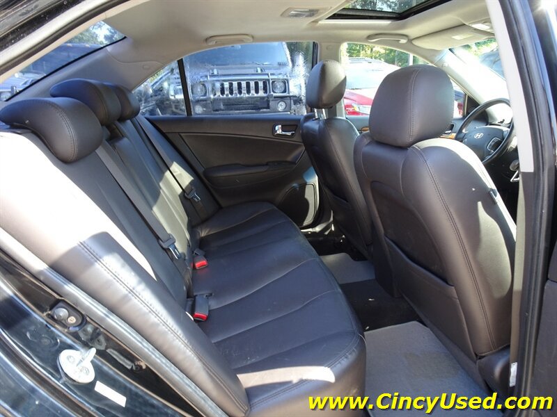 Used 2009 Hyundai Sonata Limited FWD image 12