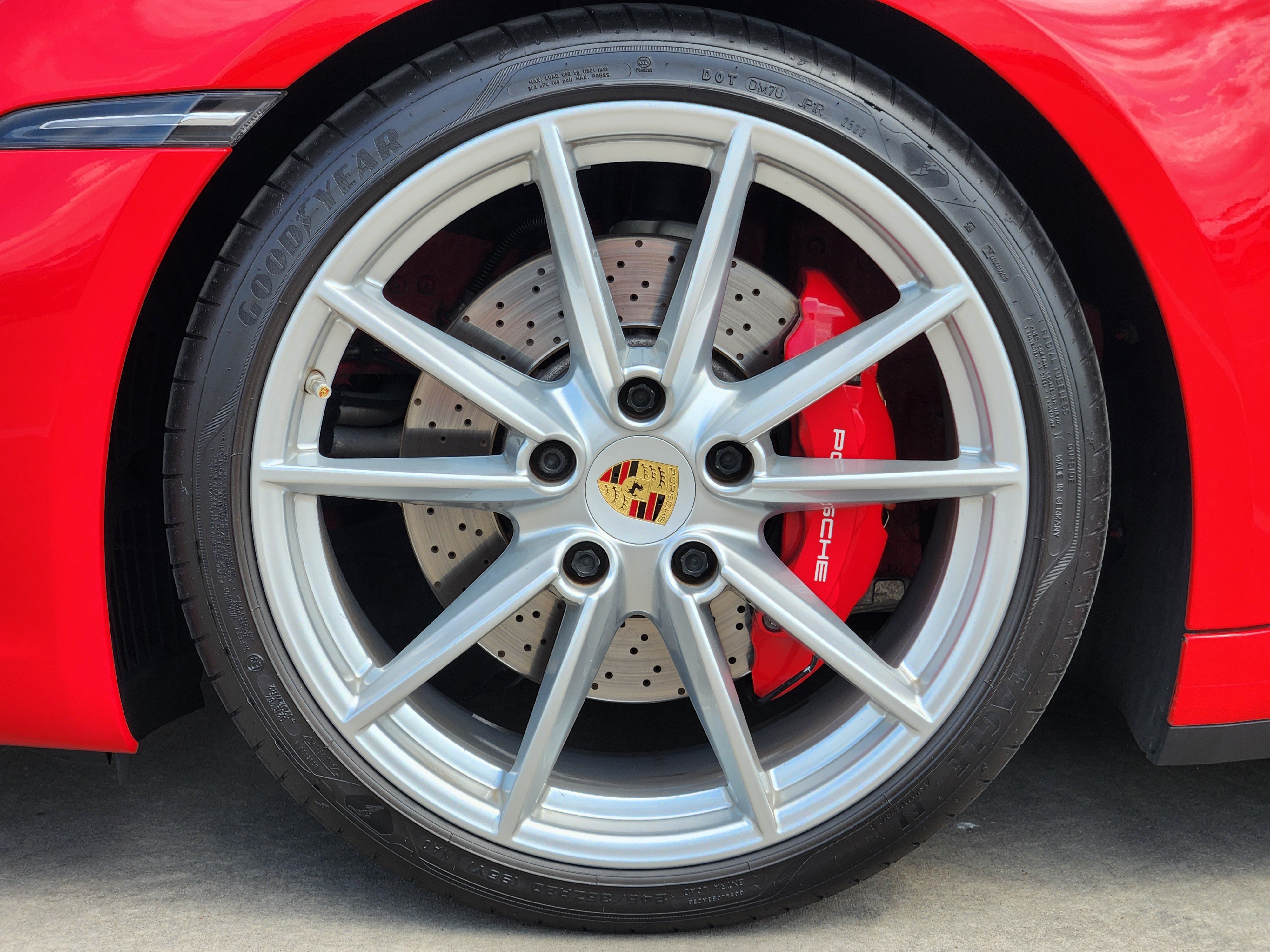Certified 2020 Porsche 911 Carrera S RWD image 12