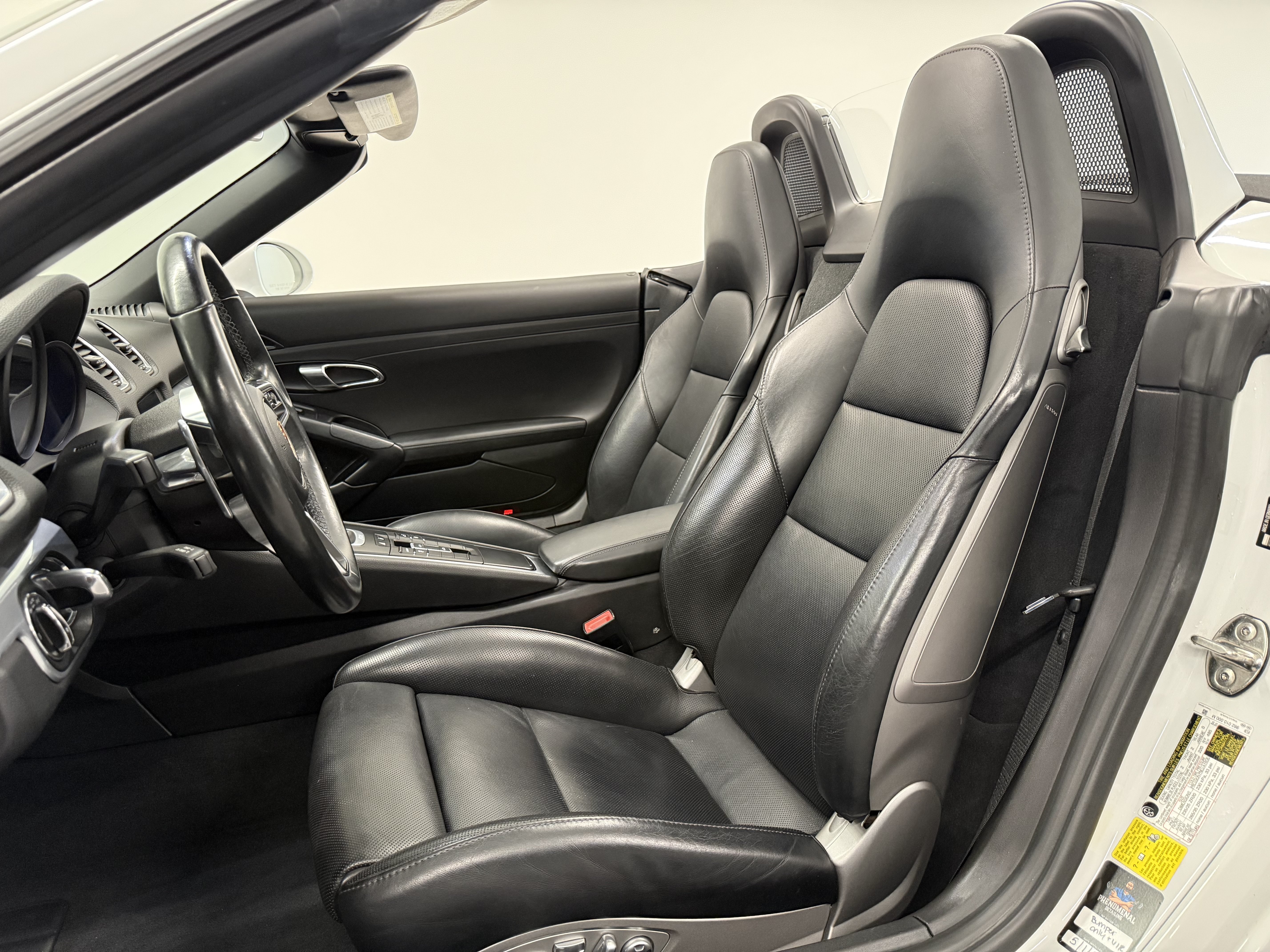 Used 2017 Porsche 718 Boxster S RWD image 11
