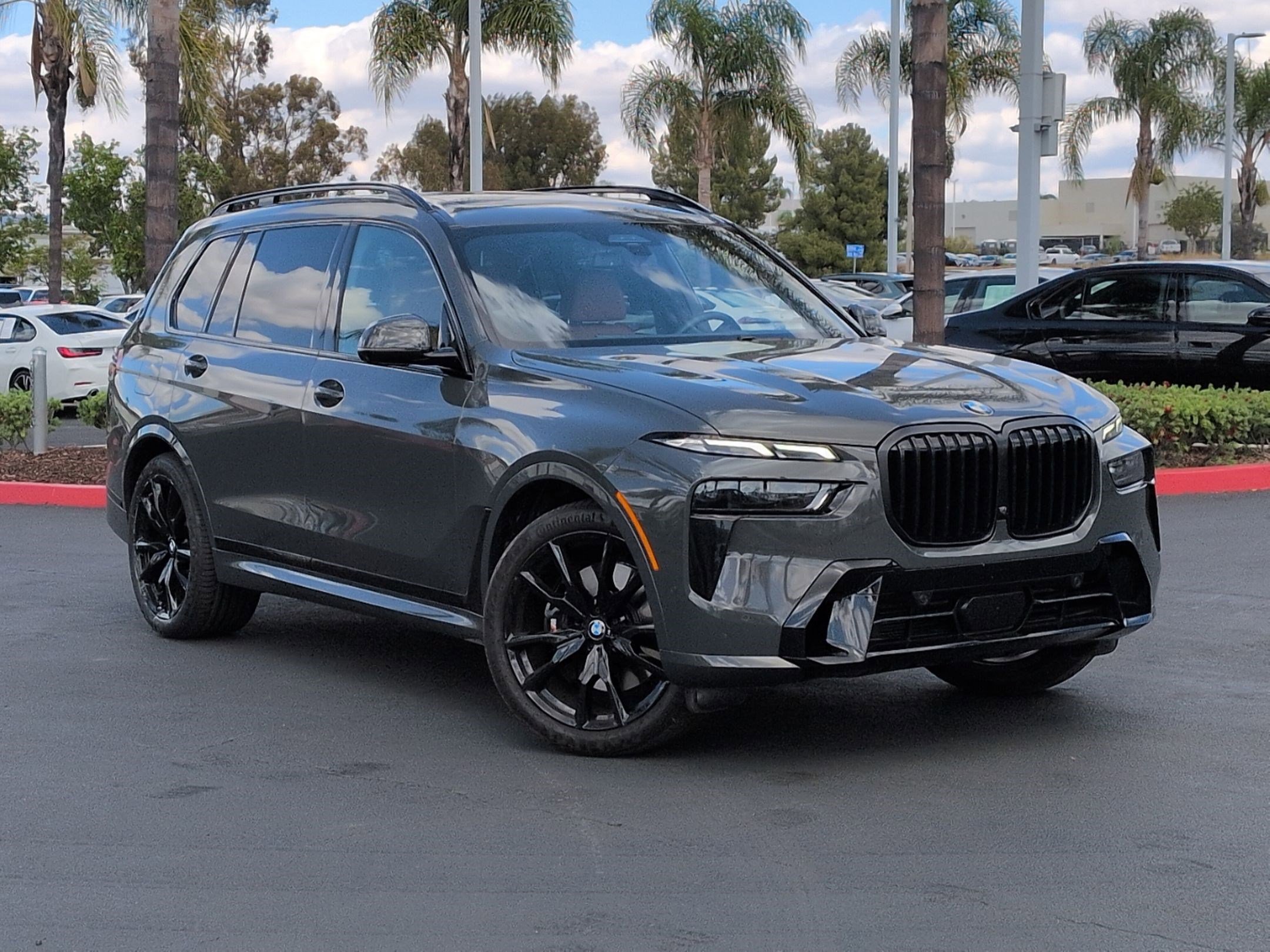 Certified 2023 BMW X7 xDrive40i w/ Executive Package image 2