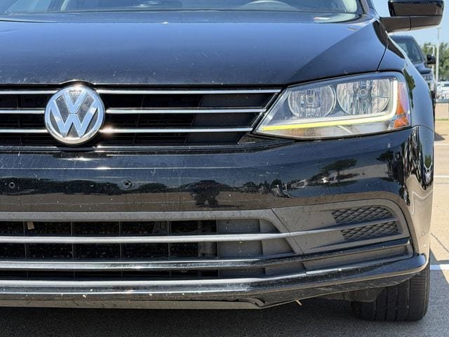 Used 2017 Volkswagen Jetta S FWD image 8