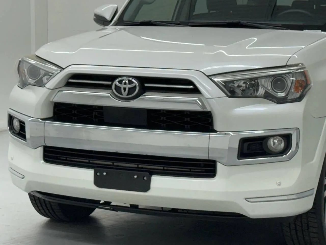 Used 2020 Toyota 4Runner Limited RWD image 44