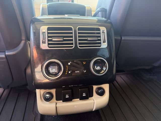 Used 2021 Land Rover Range Rover P525 Westminster Edition LWB AWD/4WD image 31