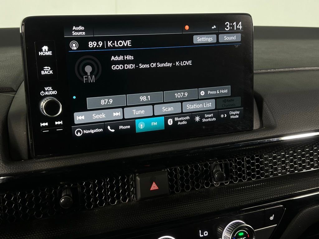 Used 2025 Honda CR-V Sport Touring image 18