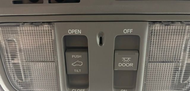 Used 2018 Honda CR-V EX-L image 32