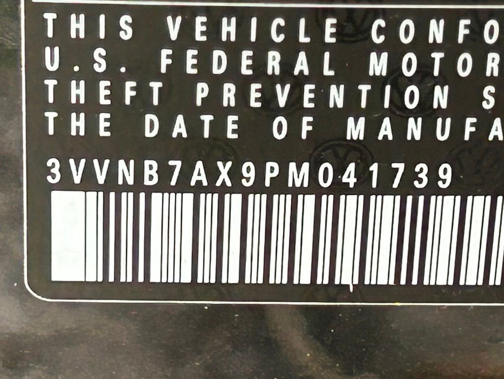 Used 2023 Volkswagen Tiguan SE image 53