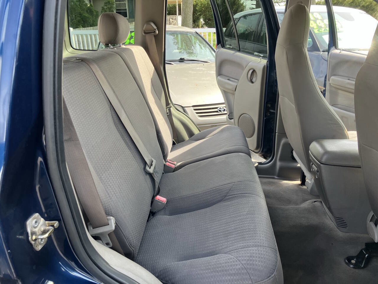 Used 2002 Jeep Liberty Sport image 30
